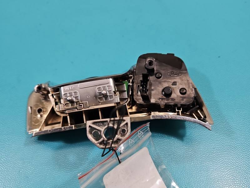 Кнопки керма мультируль Ford S-max 6M2T-14K147-DF — фото деталі 5
