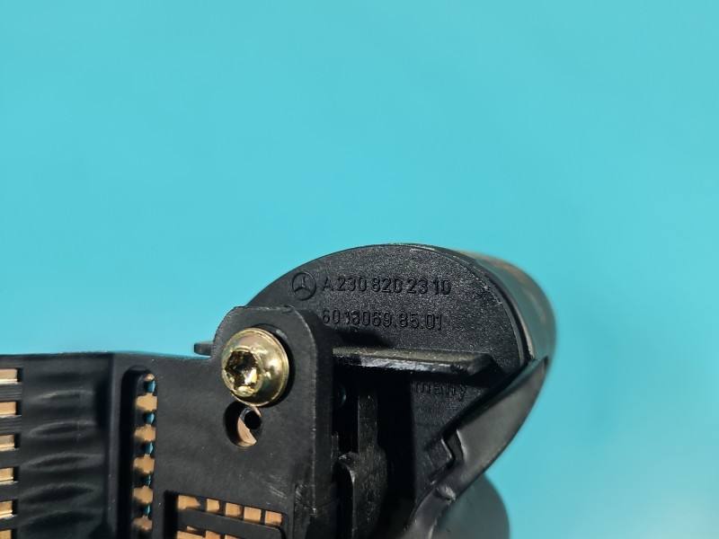 Кнопки керма мультируль Mercedes CLS C219 A2308202310 — фото деталі 7