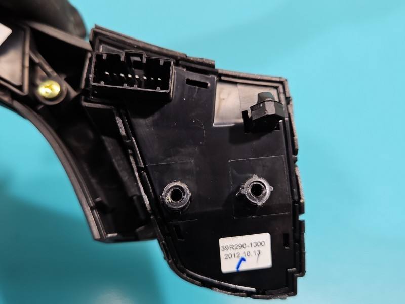 Кнопки керма мультируль Hyundai I40 96790-3Z100RY — фото деталі 8