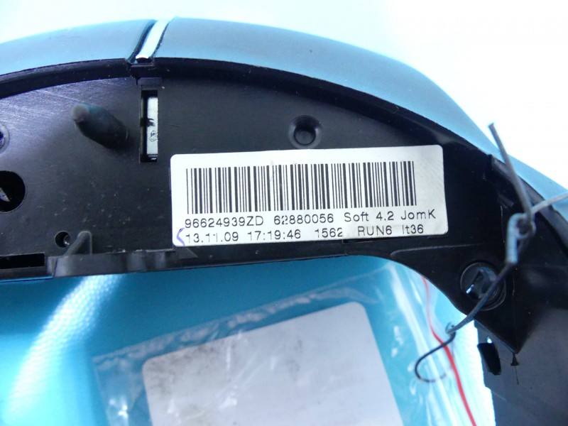 Кнопки керма мультируль Citroen C4 96624939ZD — фото деталі 15
