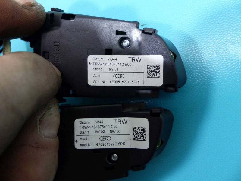 Кнопки керма мультируль Audi Q7 4F0951527C — фото деталі 5
