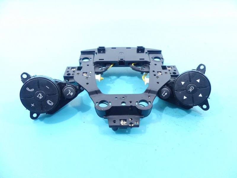 Кнопки керма мультируль Mercedes GLK X204 A2048210051