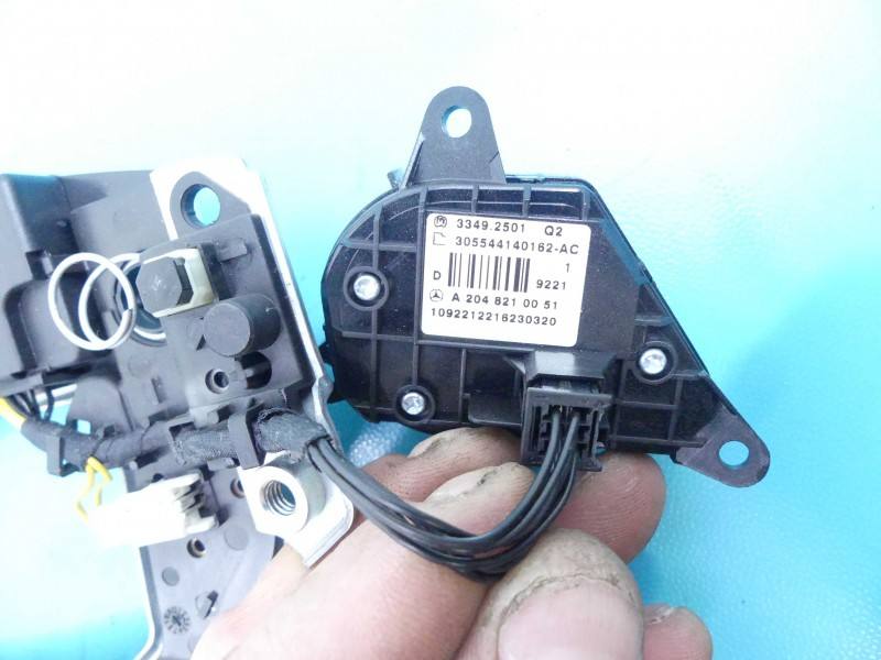 Кнопки керма мультируль Mercedes C W204 A2048210051 — фото деталі 5