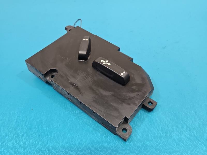 Перемикач кнопка Volvo XC60 30669109