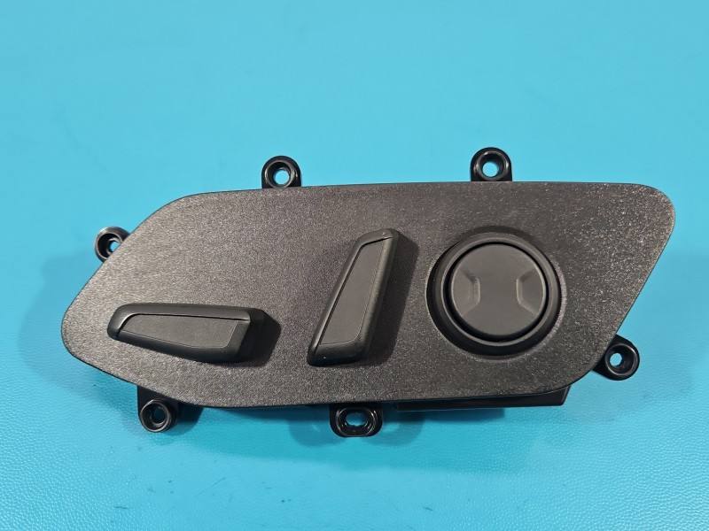 Перемикач кнопка Hyundai Elantra 88070-L1410