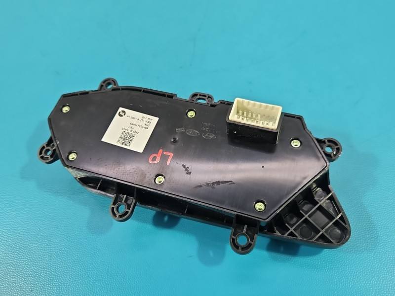 Перемикач кнопка Hyundai Elantra 88070-L1410 — фото деталі 5