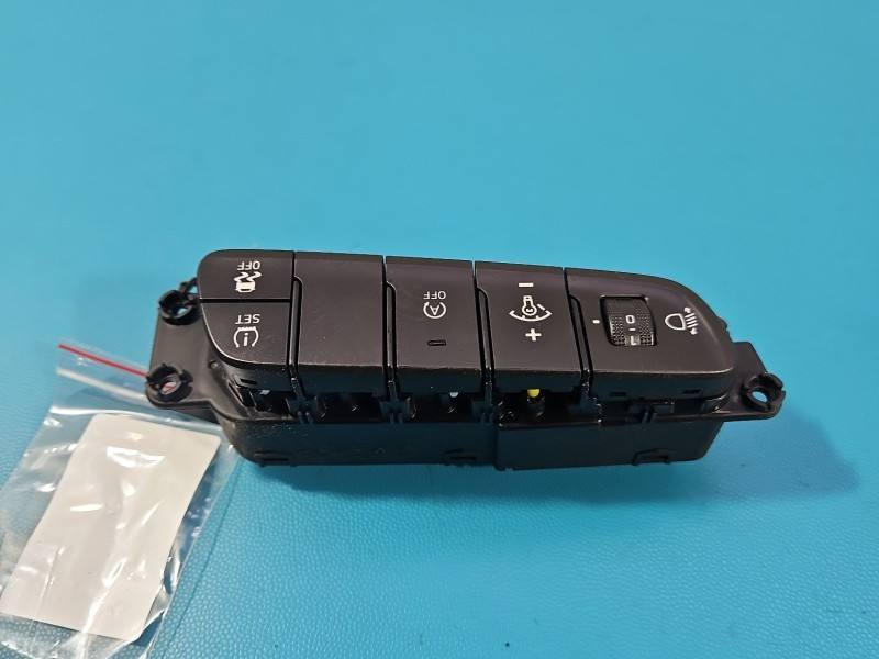 Перемикач кнопка Hyundai I30 93750-G4530 — фото деталі 4