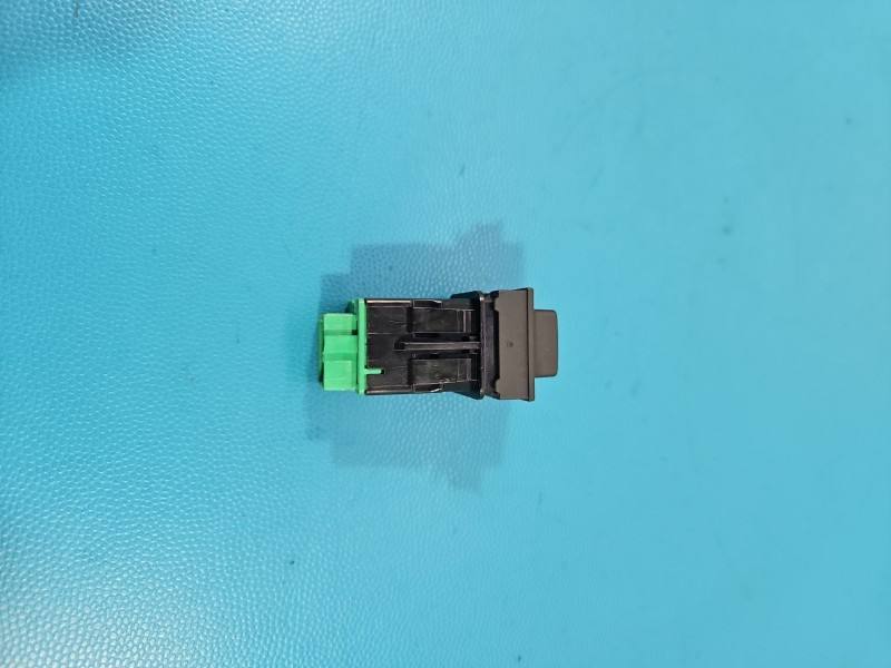 Переключатель кнопка Toyota Proace City 98381606ZD — фото детали 3