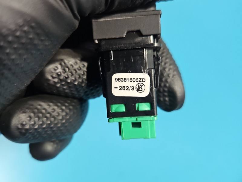Переключатель кнопка Toyota Proace City 98381606ZD — фото детали 5