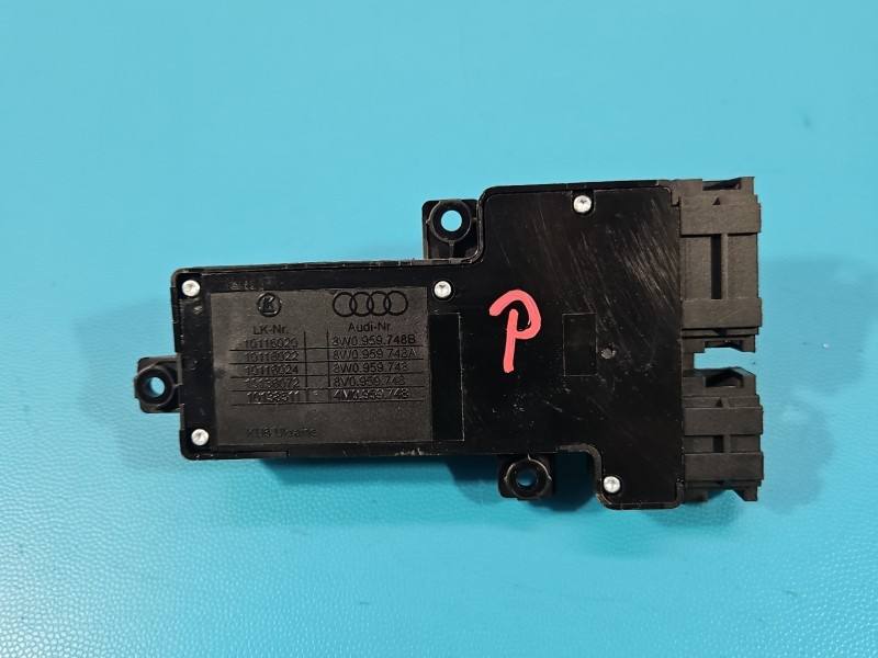 Переключатель кнопка Audi A5 8T 8W0959748B — фото детали 3
