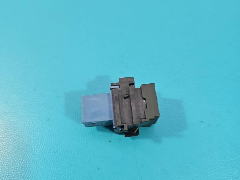 Переключатель кнопка Toyota Proace City 98177358ZD — фото детали 5