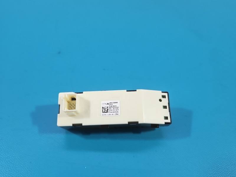 Переключатель кнопка Peugeot Rifter 9822330880 — фото детали 4