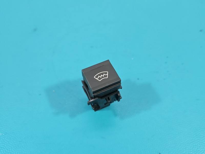 Переключатель кнопка Peugeot Rifter 98170273ZD