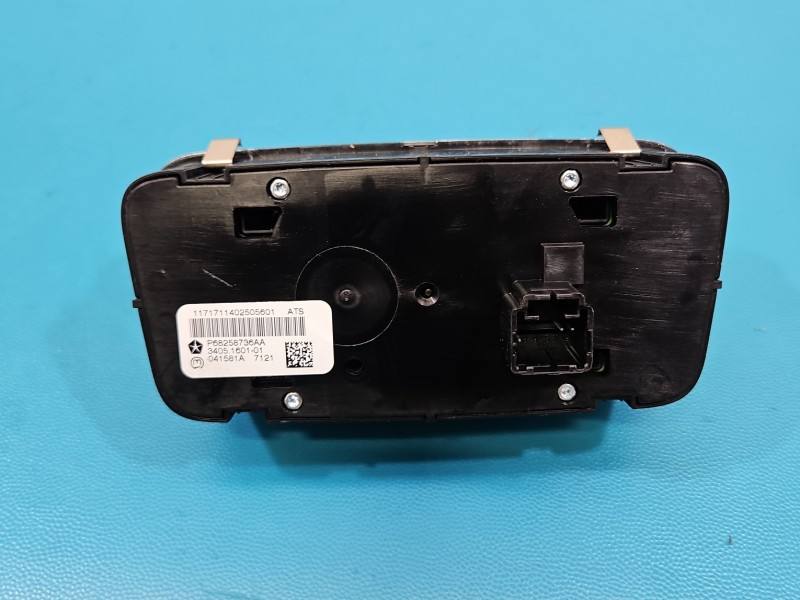 Перемикач кнопка Jeep Grand Cherokee P68258736AA — фото деталі 4