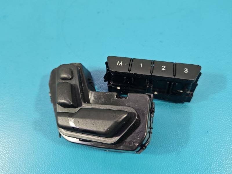 Переключатель кнопка Infiniti QX30 A2469057003