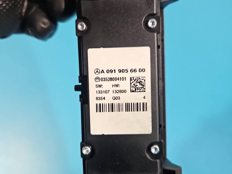 Перемикач кнопка Infiniti QX30 A0919056600 — фото деталі 8