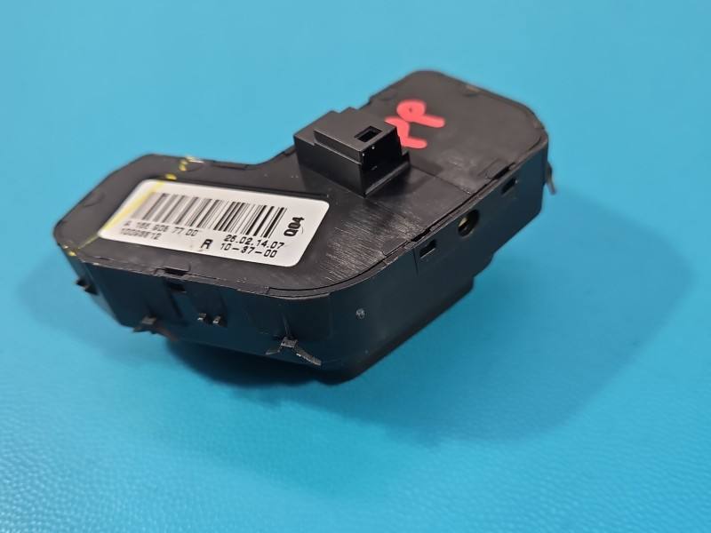 Перемикач кнопка Mercedes ML W166 A1669057700 — фото деталі 5