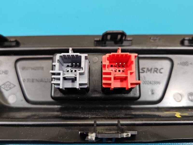 Переключатель кнопка Dacia Sandero 969714237R — фото детали 5
