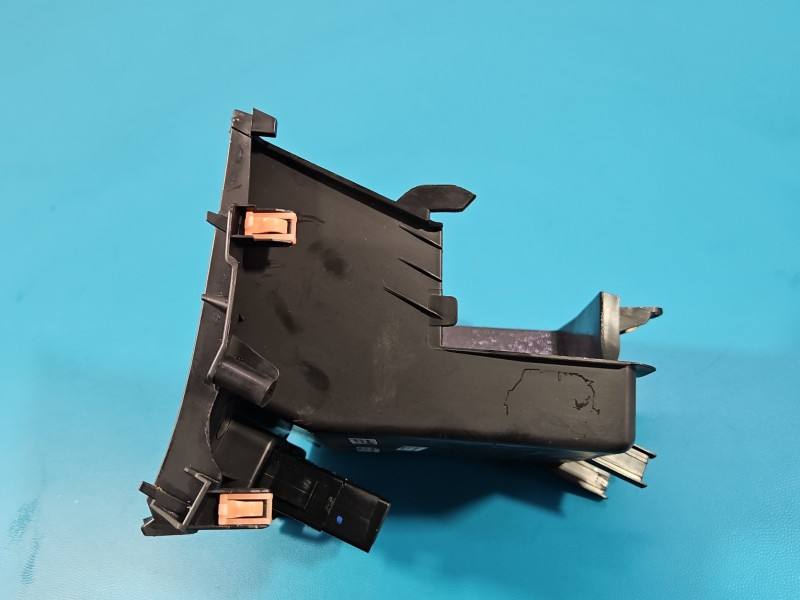 Перемикач кнопка Suzuki Sx4 73828-61M0 — фото деталі 6