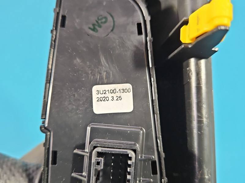 Перемикач кнопка Hyundai I30 3U2100-1300 — фото деталі 8