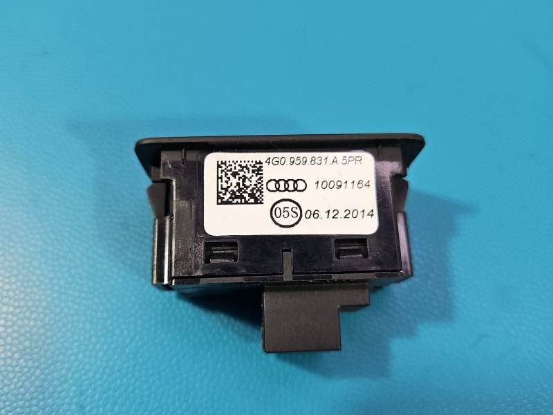 Перемикач кнопка Audi A6 C7 4G0959831A — фото деталі 3