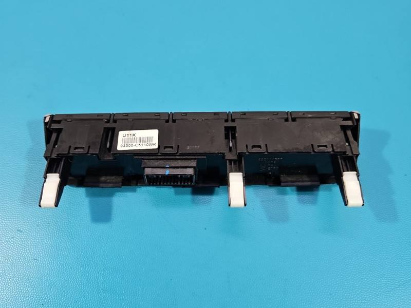 Перемикач кнопка Kia Sorento 93300-C5110WK — фото деталі 3