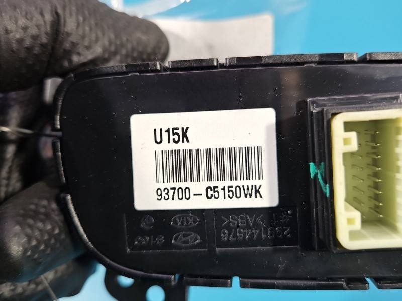 Переключатель кнопка Kia Sorento 93700-C5150 — фото детали 6