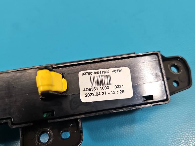 Переключатель кнопка Kia Stonic 93790-H8011 — фото детали 6