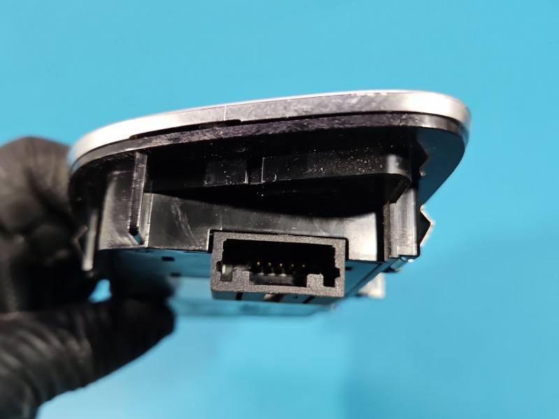 Перемикач кнопка Renault Espace 285661883R — фото деталі 4