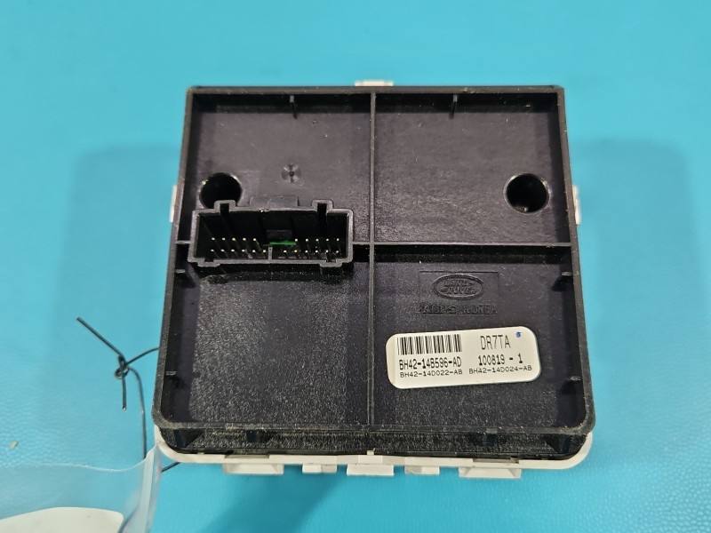 Перемикач кнопка Land Rover Range Rover BH42-14B596-AD — фото деталі 4