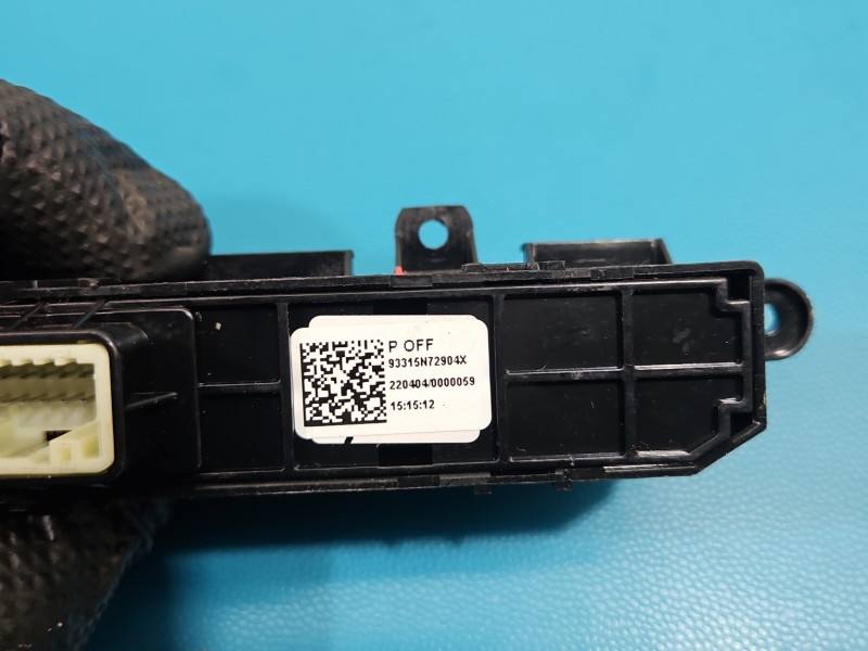 Перемикач кнопка Hyundai Tucson 93315-N7290 — фото деталі 5