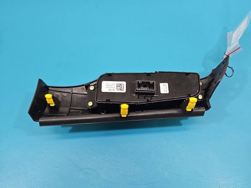 Переключатель кнопка Hyundai I30 3U2100-1300 — фото детали 4