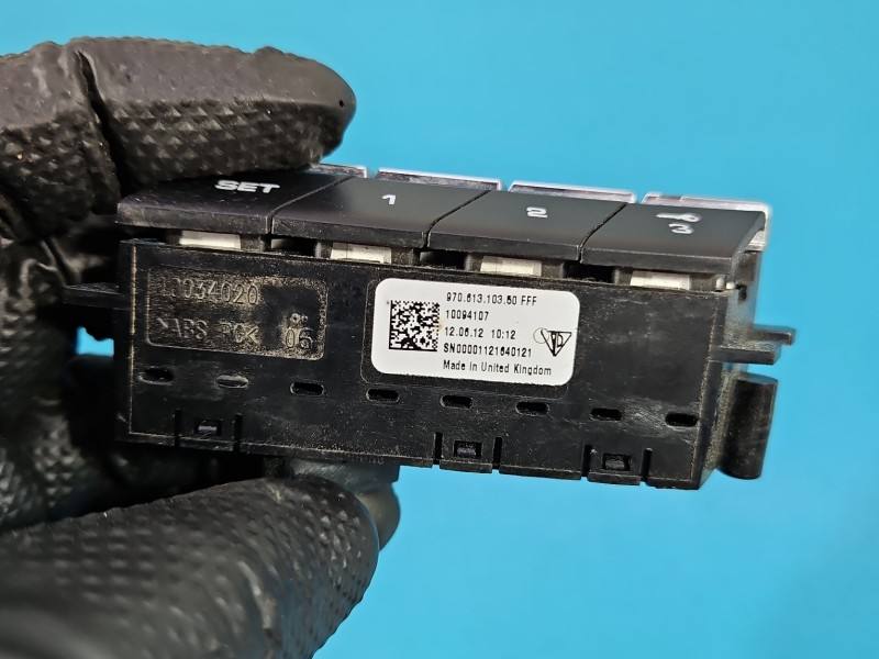Переключатель кнопка Porsche Panamera 97061310350 — фото детали 6