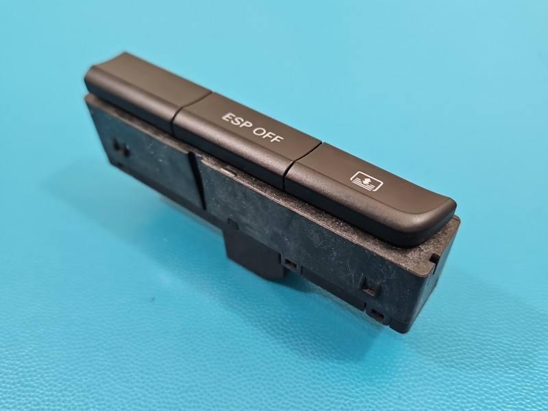 Переключатель кнопка Audi A4 B8 8K2959674B