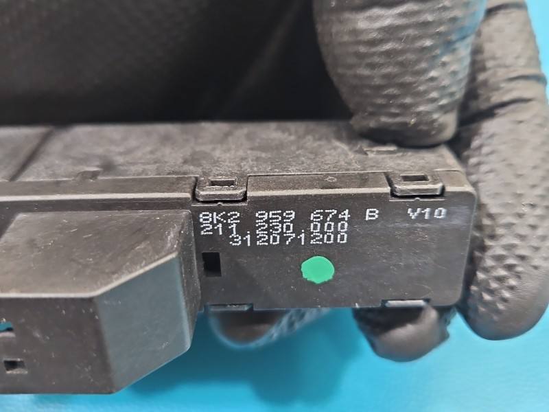 Переключатель кнопка Audi A4 B8 8K2959674B — фото детали 5