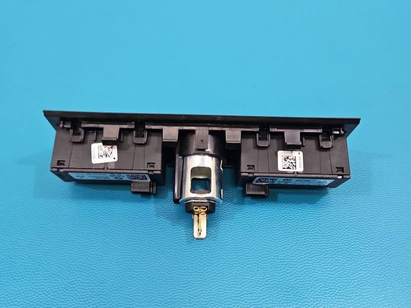 Переключатель кнопка BMW X3 F25 9163293 — фото детали 3