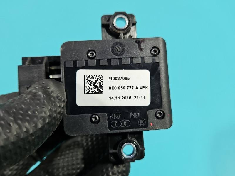 Перемикач кнопка Audi A5 8T 8E0959777A — фото деталі 10