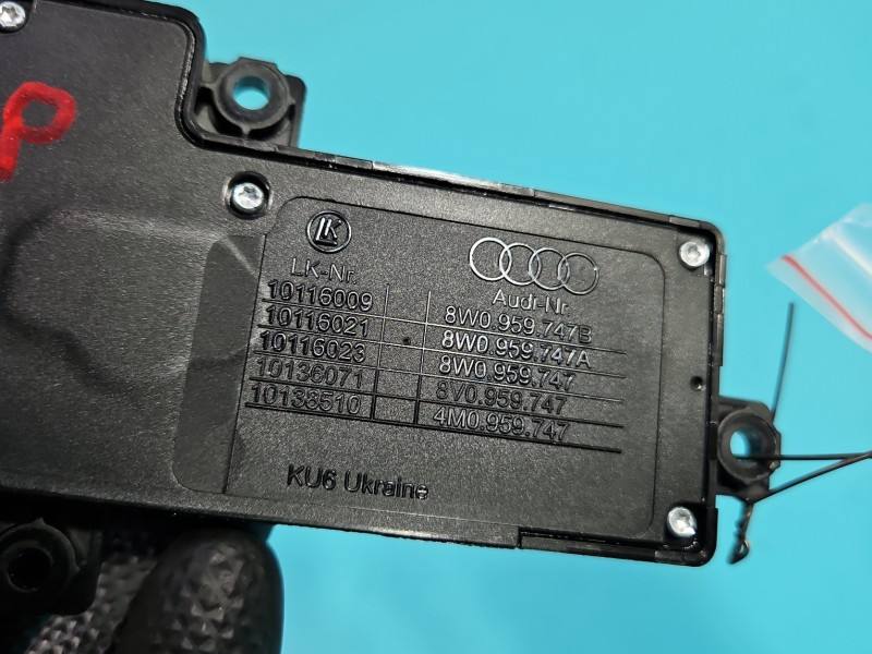 Перемикач кнопка Seat Ateca 8W0959747B — фото деталі 6