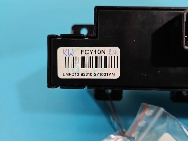 Переключатель кнопка Hyundai Ix35 93310-2Y100 — фото детали 7
