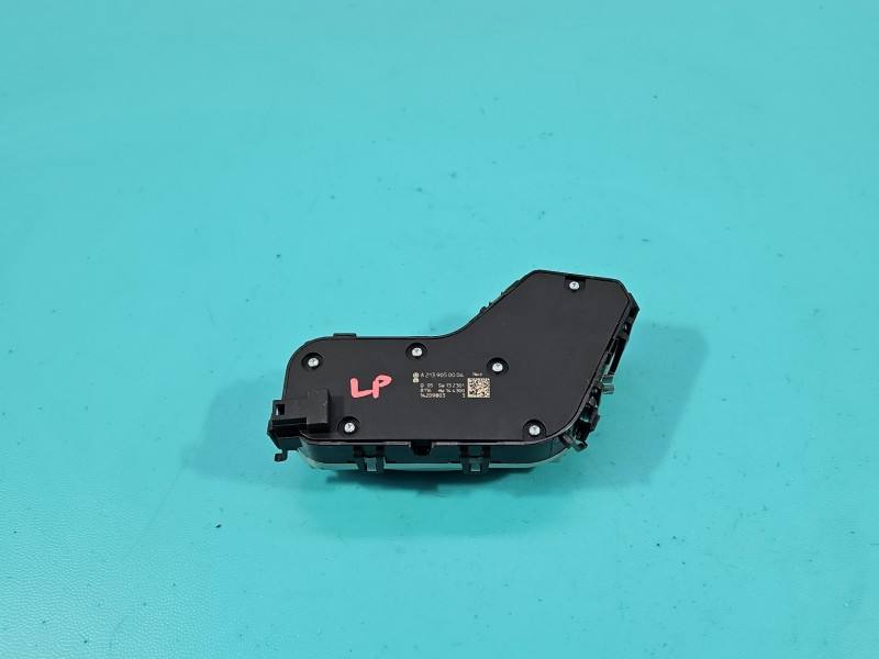 Переключатель кнопка Mercedes E W213 A2139050004 — фото детали 4
