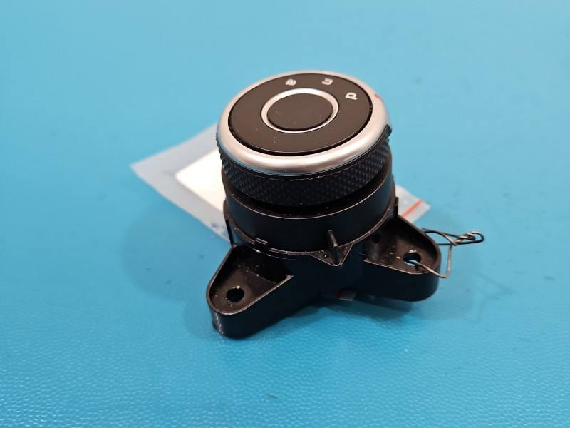 Перемикач кнопка Alfa romeo Stelvio 156124699