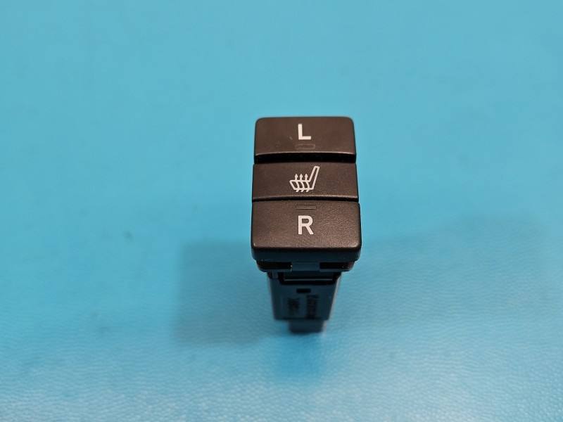 Перемикач кнопка Toyota Corolla E15 15B088 — фото деталі 2