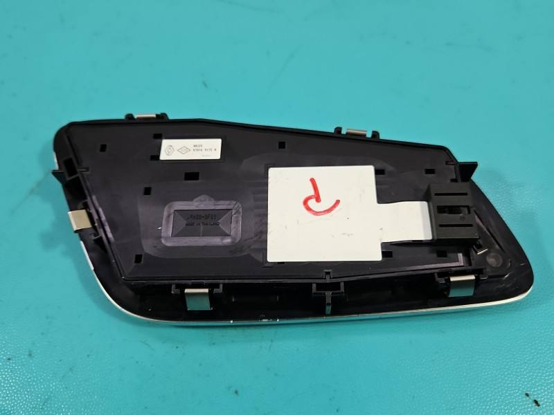 Перемикач кнопка Renault Talisman 870165172R — фото деталі 3