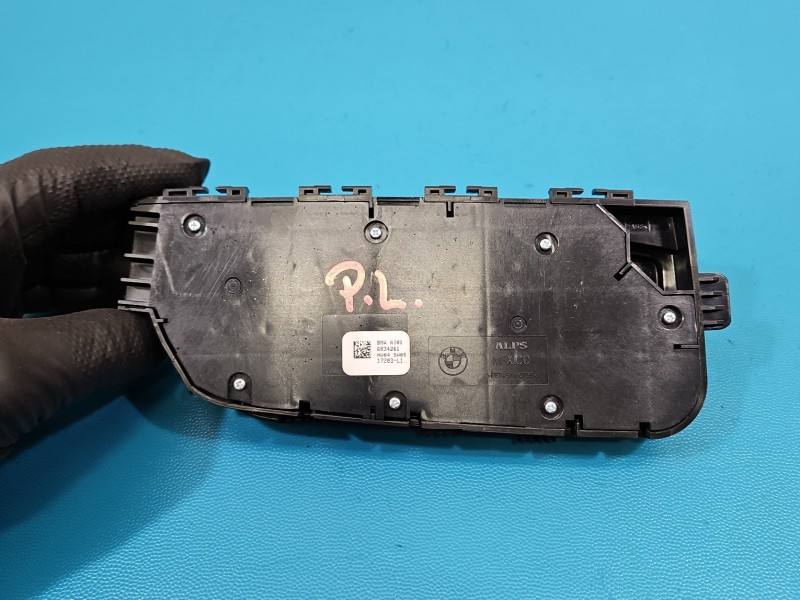 Перемикач кнопка BMW 5 G30 6834261 — фото деталі 3