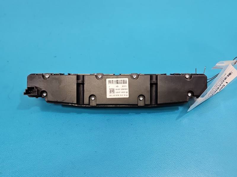 Перемикач кнопка Mercedes E W212 A2128209710 — фото деталі 3
