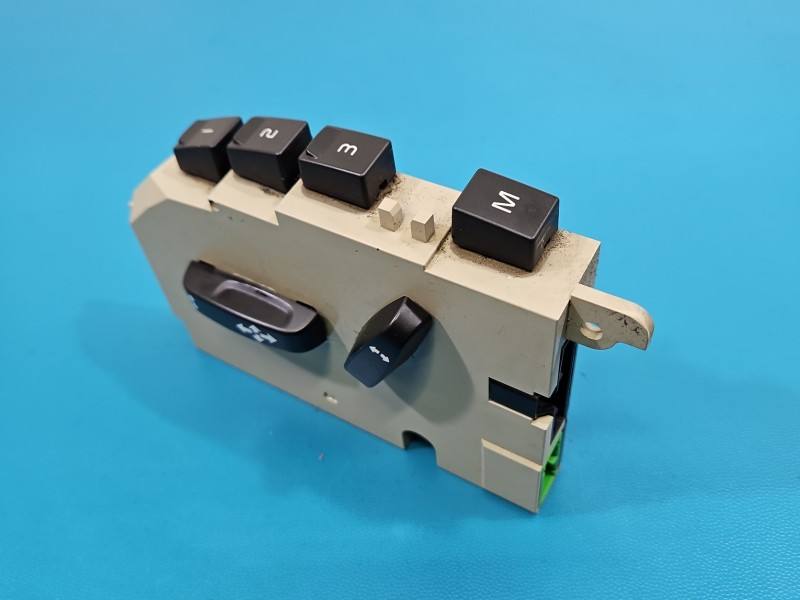 Перемикач кнопка Volvo S60 30659516