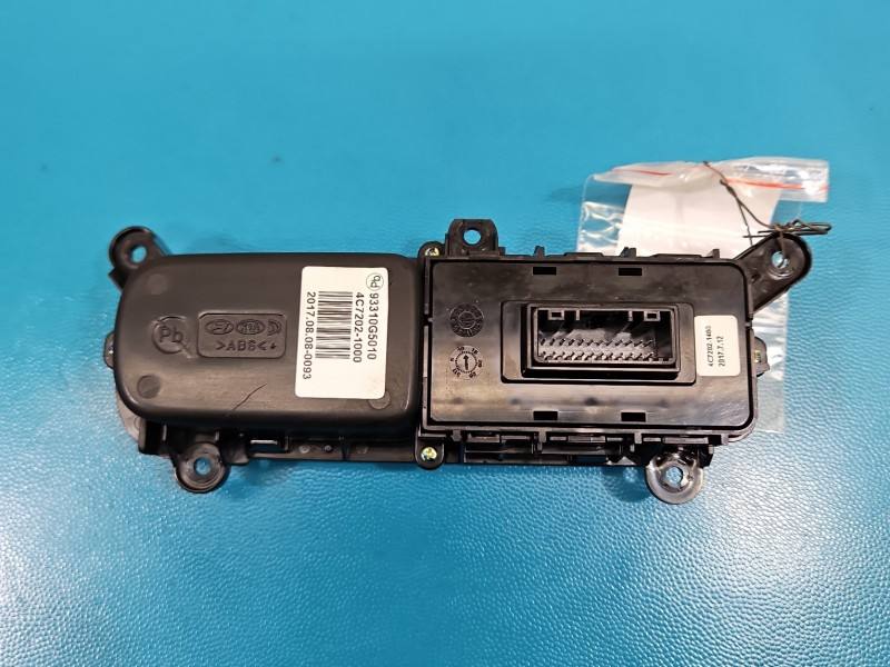 Перемикач кнопка Kia Niro 93310G5010 — фото деталі 5