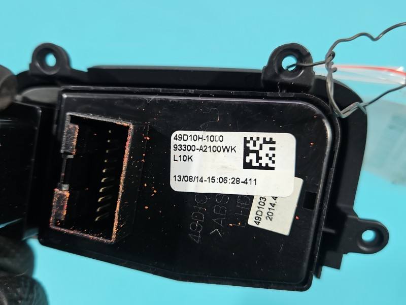 Перемикач кнопка Kia Ceed 93300-A2100 — фото деталі 4