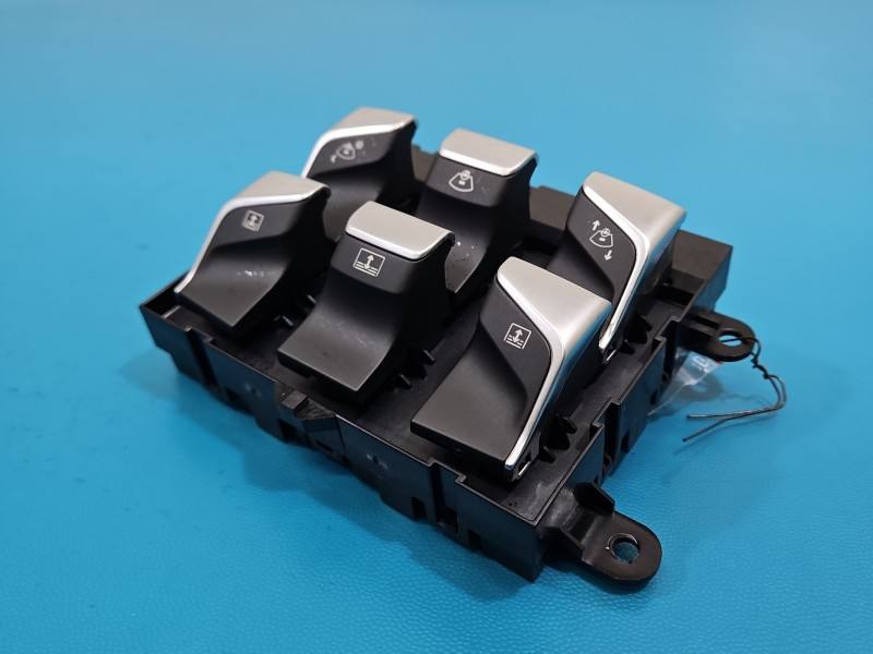 Перемикач кнопка Citroen DS5 96785850ZD