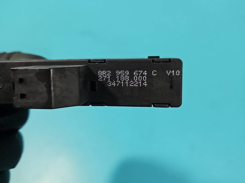 Переключатель кнопка Audi Q5 8R2959674C — фото детали 6